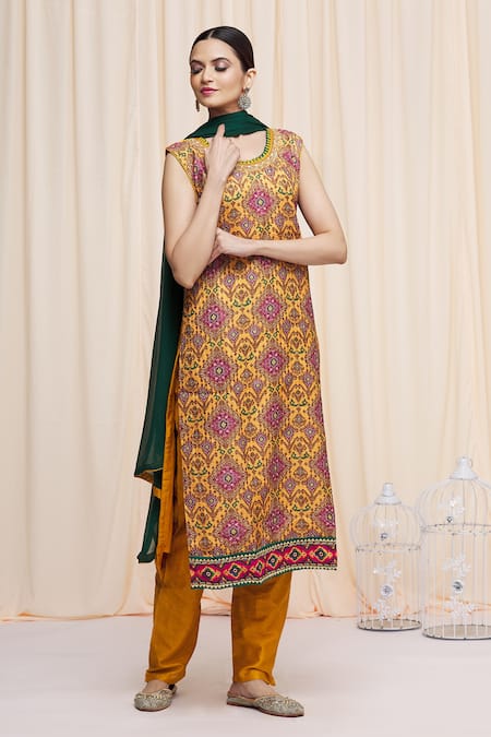 Stitched Party Wear Silk Kurti Pant Set, Size: Medium, 100 at Rs 1495/set  in Vasai Virar