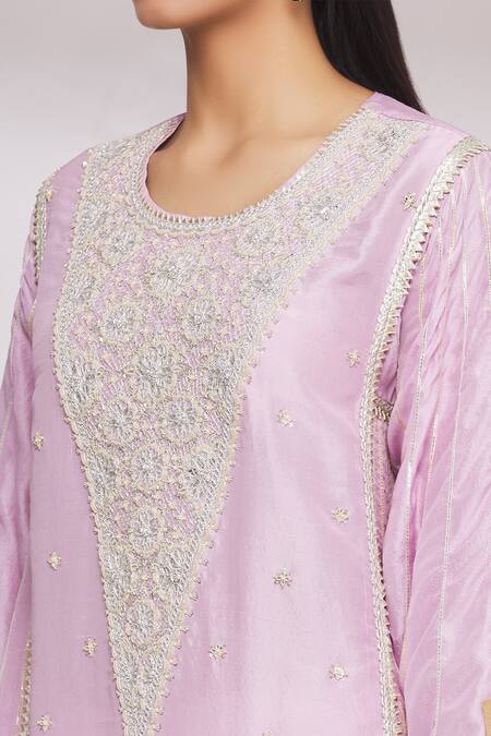 Ekta Singh_Purple Silk, Organza Floral, Zardozi Work Round Dabka Embroidered Kurta Set _at_Aza_Fashions