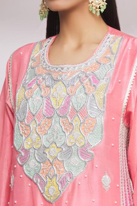 Ekta Singh_Pink Silk, Organza Floral Motifs Round Embroidered Kurta Set _at_Aza_Fashions