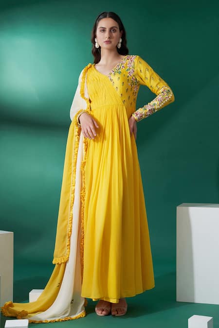 Suruchi Parakh Yellow Georgette Embroidered Floral V Neck Pleated Anarkali With Dupatta 