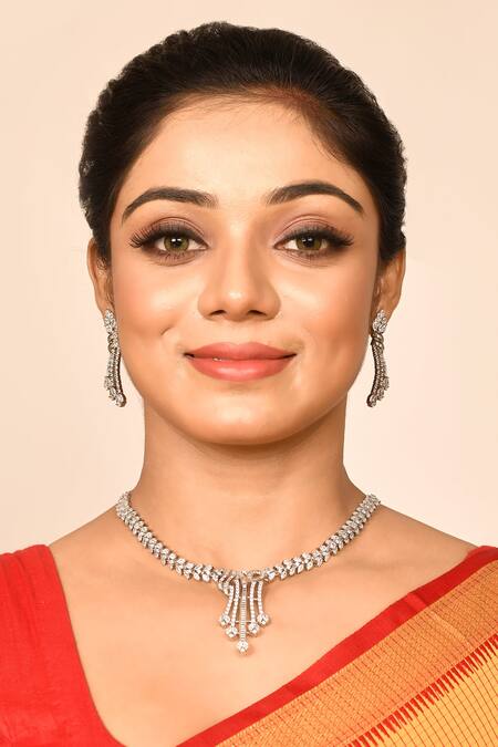 Chaotiq By Arti_Silver Plated American Diamond Leaf Motif Necklace Set_Online_at_Aza_Fashions