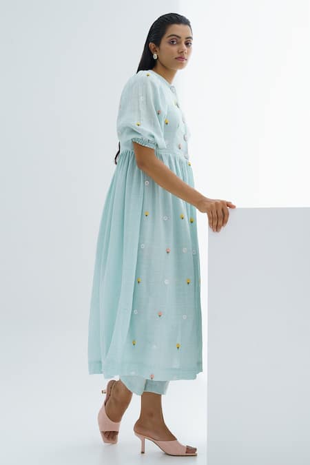 The Right Cut Blue Handloom Cotton Floral Motifs Round Anarkali And Pant Set Online at Aza Fashions The Right Cut_Blue Handloom Cotton Floral Motifs Round Anarkali And Pant Set _Online_at_Aza_Fashions