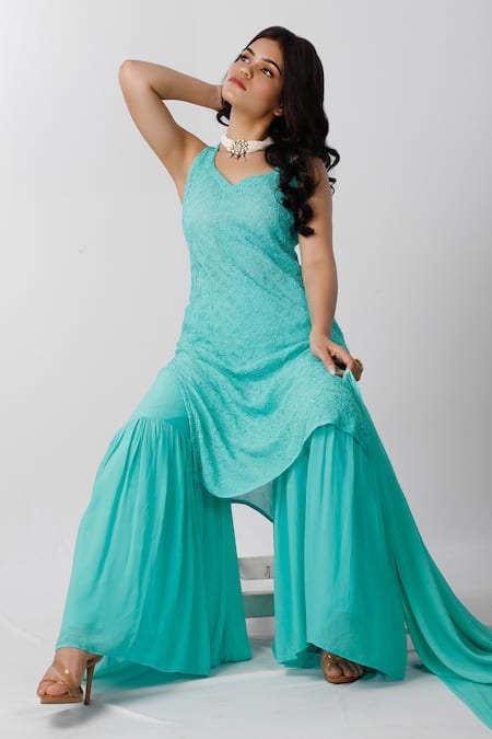 LABEL AISHWARYRIKA_Blue Georgette Chikankari V Neck Sleeveless Kurta _Online_at_Aza_Fashions