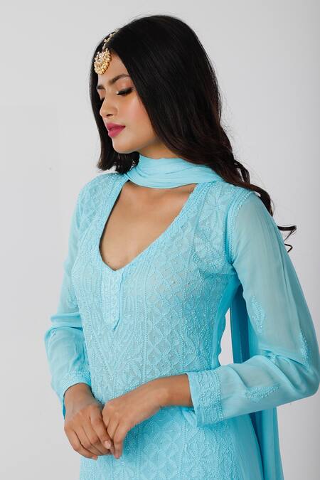 Shop LABEL AISHWARYRIKA Blue Georgette Chikankari V Neck Kurta Online at Aza Fashions Shop_LABEL AISHWARYRIKA_Blue Georgette Chikankari V Neck Kurta _Online_at_Aza_Fashions
