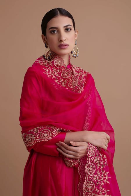 Shop_Sureena Chowdhri_Pink Silk Chanderi Thread Notched Kurta Palazzo Set _Online_at_Aza_Fashions