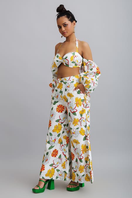 Shop Nautanky White 100% Cotton Firangipani Print, Hibiscus Sweetheart Neck Pant Set Online at Aza Fashions Shop_Nautanky_White 100% Cotton Firangipani Print, Hibiscus Sweetheart Neck Pant Set _Online_at_Aza_Fashions