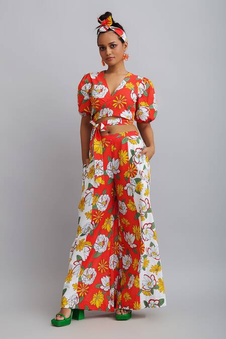 Buy_Nautanky_Red 100% Cotton Firangipani Print, Hibiscus V Neck Pant Set _Online_at_Aza_Fashions