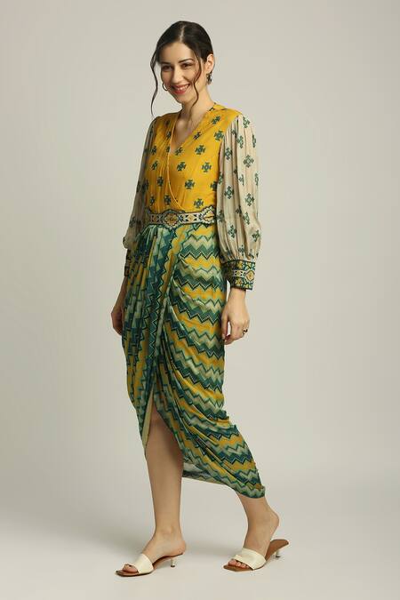 Buy Soup By Sougat Paul Yellow Muslin Crepe Geometric V Neck Print Dress With Belt Online at Aza Fashions Buy_Soup By Sougat Paul_Yellow Muslin Crepe Geometric V Neck Print Dress With Belt _Online_at_Aza_Fashions