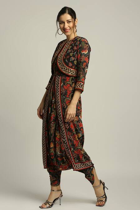 Buy_Soup By Sougat Paul_Black Crepe Sequins, Batik Print V Neck Jacket And Jumpsuit Set _Online_at_Aza_Fashions