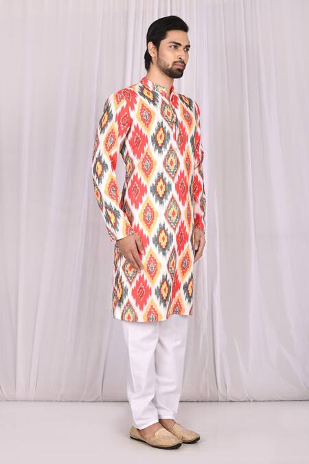 Samyukta Singhania_Multi Color Cotton Printed Geometric Kurta Set_Online_at_Aza_Fashions