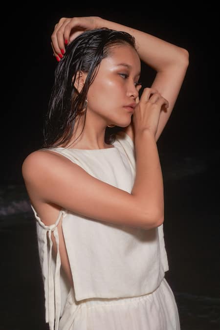 Shop_Therealb_White 100% Wool Straight Sleeveless Top And Skirt Set_Online_at_Aza_Fashions