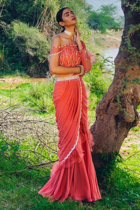Nayna Kapoor_Red Organza, Net, Georgette, Satin Bead Ruffle Pre-draped Saree With Blouse _Online_at_Aza_Fashions