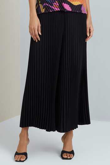 Buy_Scarlet Sage_Black Sara Pleated Pant_Online_at_Aza_Fashions