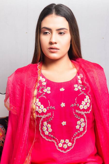 Radha Sharma_Pink Georgette Embroidered Glass Beads Bell Sleeve Kurta Palazzo Set  _Online_at_Aza_Fashions