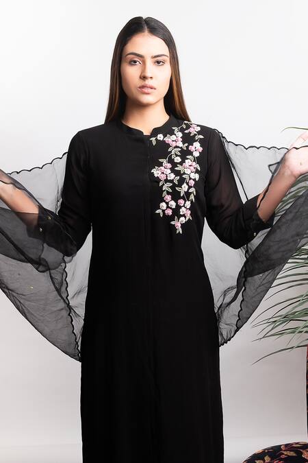 Radha Sharma_Black Georgette Embroidered Pearl Mandarin Collar Kurta Set  _Online_at_Aza_Fashions