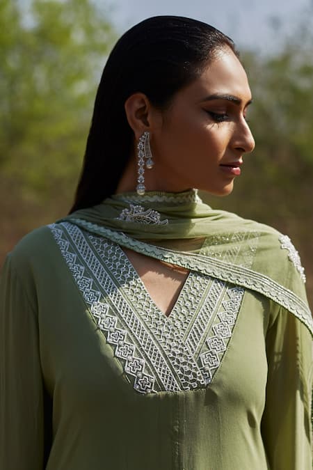Radha Sharma Green Georgette Embroidered Geometric Asymmetric Kurta Palazzo Set Online at Aza Fashions Radha Sharma_Green Georgette Embroidered Geometric Asymmetric Kurta Palazzo Set _Online_at_Aza_Fashions