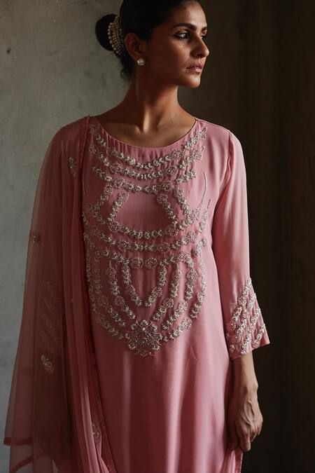 Radha Sharma_Pink Georgette Embroidered Floral Motifs Round Tonal Kurta Pant Set  _Online_at_Aza_Fashions