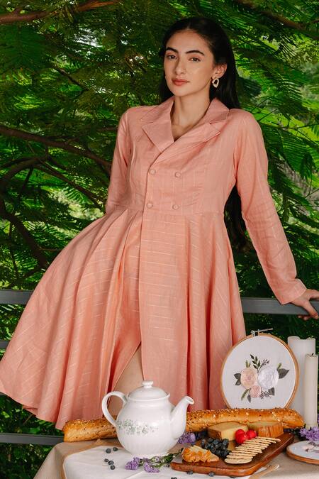 Kranberra_Peach Linen Plain Silver Lining Lapel Collar Dress _Online_at_Aza_Fashions