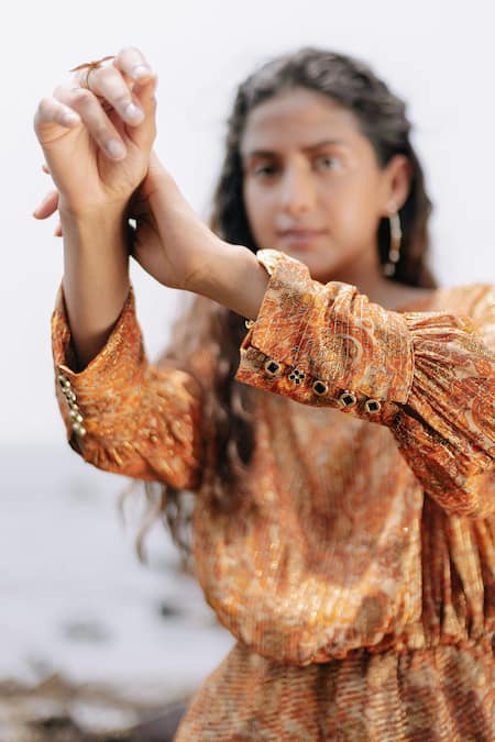 Kranberra Brown Georgette Floral Motifs Boat Neck Evantson Draped Dress at Aza Fashions Kranberra_Brown Georgette Floral Motifs Boat Neck Evantson Draped Dress_at_Aza_Fashions