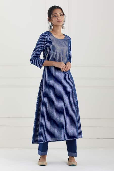 Tashee Round Neck Kurta Pant Set 