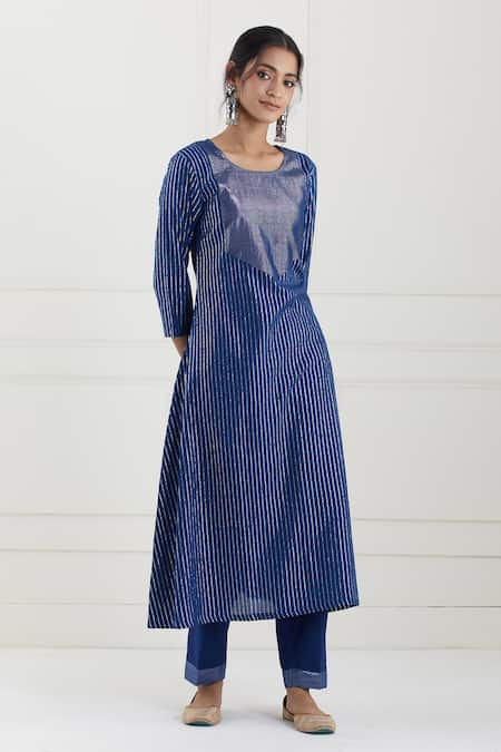 Tashee Round Neck Kurta Pant Set 