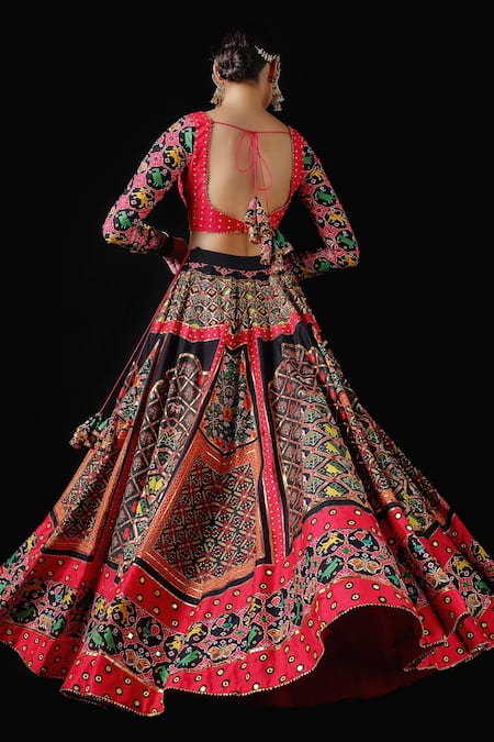 Mayyur Girotra Couture Gulmohar Patola Print Lehenga Set 