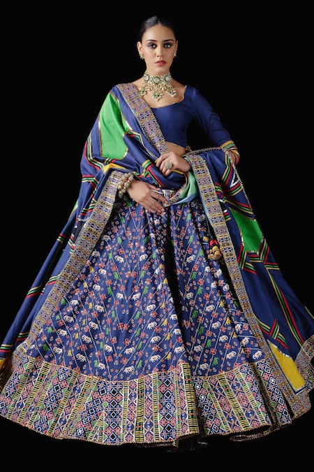 Mayyur Girotra Couture Parikrama Silk Patola Print Lehenga Set 