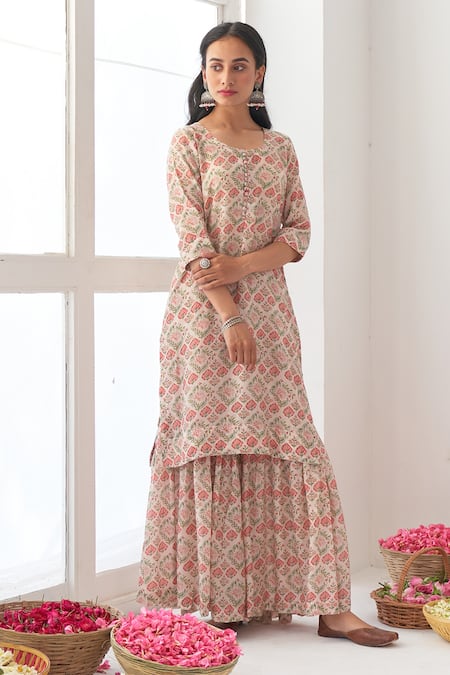 Negra Elegante Peony Printed Kurta & Sharara Set 