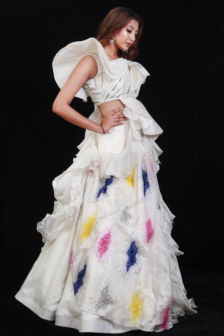 Archana Kochhar_White Lehenga And Blouse Raw Silk Dupatta & Synchronized Scintillation Draped _Online_at_Aza_Fashions