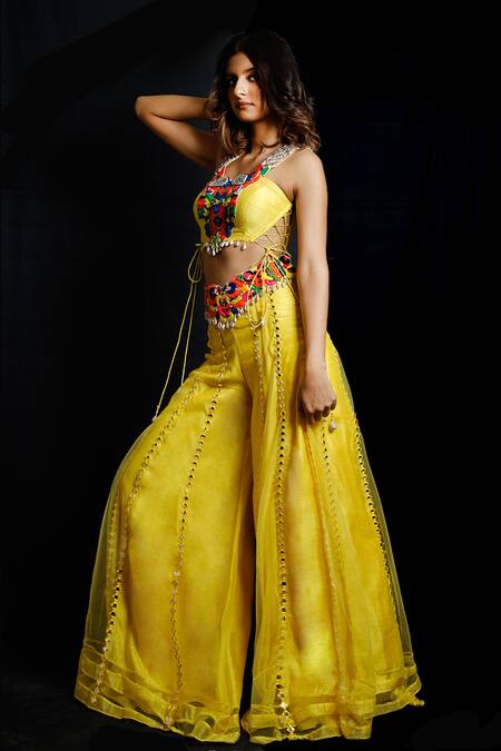 Archana Kochhar_Yellow Net, Chanderi (vegan And Eco Friendly) Embroidered Top & Palazzo Set _Online_at_Aza_Fashions