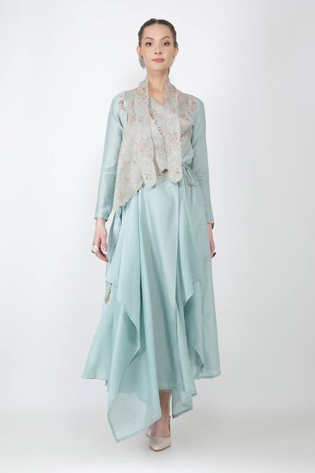 Shop_Jajaabor_Blue Chanderi And Organza Thread & Sequin Cowl Kurta & Pant Set_Online_at_Aza_Fashions