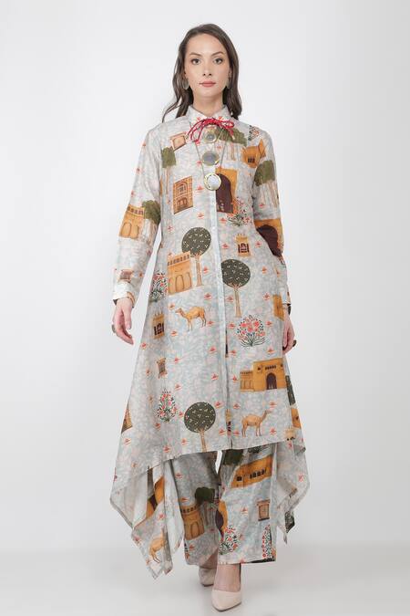 Shop_Jajaabor_Blue Silk Chanderi Fort Print Collared Neck Kurta And Pant Set_Online_at_Aza_Fashions