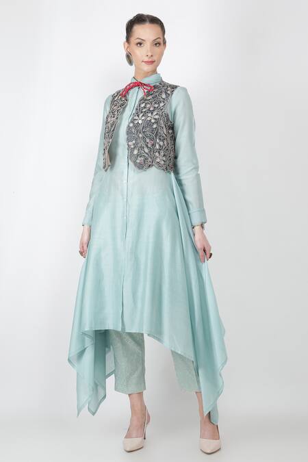 Buy_Jajaabor_Blue Chanderi And Organza Sequin Cutwork Embroidered Gilet & Kurta Set_Online_at_Aza_Fashions