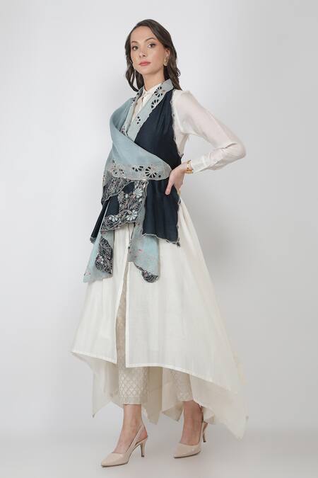 Buy Jajaabor White Chanderi And Organza Thread & Sequin Draped Gilet & Kurta Set Online at Aza Fashions Buy_Jajaabor_White Chanderi And Organza Thread & Sequin Draped Gilet & Kurta Set _Online_at_Aza_Fashions