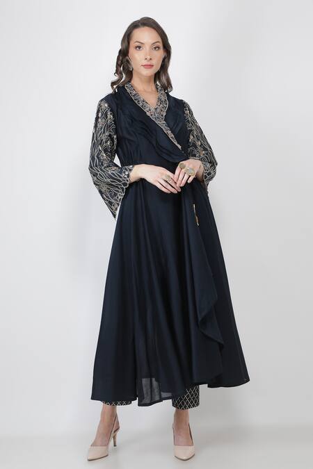 Buy_Jajaabor_Blue Chanderi And Organza Thread & Sequin V Angarkha Kurta & Pant Set _Online_at_Aza_Fashions