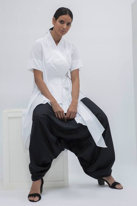 Buy Aakaar White Cotton Wrap Style Tunic For Kids Online at Aza Fashions Buy_Aakaar_White Cotton Wrap Style Tunic For Kids_Online_at_Aza_Fashions