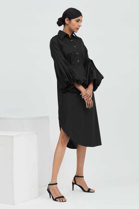 Aakaar_Black Cotton Spread Collar Midi Dress _Online_at_Aza_Fashions