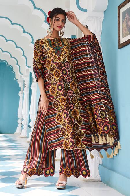 The Royaleum Brown Crepe, Uppada Floral, Geometric Print Straight Kurta Pant Set Online at Aza Fashions The Royaleum_Brown Crepe, Uppada Floral, Geometric Print Straight Kurta Pant Set _Online_at_Aza_Fashions