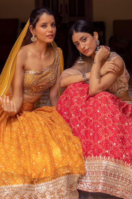 Shop_Basanti - Kapde Aur Koffee_Yellow Raw Silk, Net, Georgette Bandhani Print, Draped Choli And Lehenga Set_Online_at_Aza_Fashions