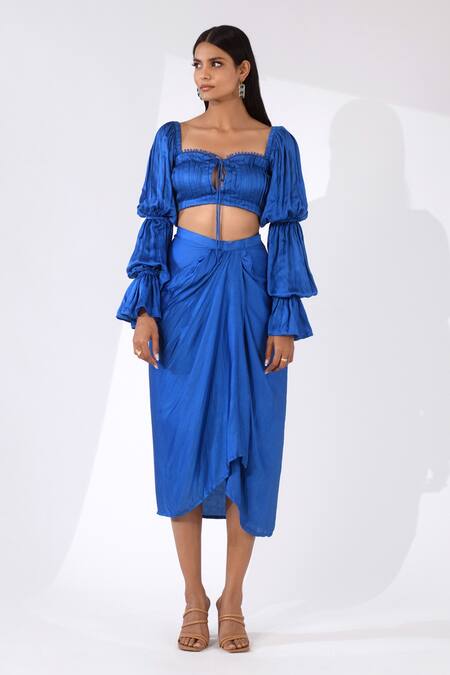 Kalakaari By Sagarika_Blue Crepe, Modal Silk Plain Sweetheart Neck Pleated Blouse And Draped Skirt Set _Online_at_Aza_Fashions