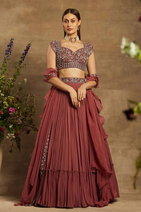 Buy Awigna Pink Georgette Floral Motifs Sweetheart Neck Ruhi Tiered Pleated Lehenga Set at Aza Fashions Buy_Awigna_Pink Georgette Floral Motifs Sweetheart Neck Ruhi Tiered Pleated Lehenga Set_at_Aza_Fashions