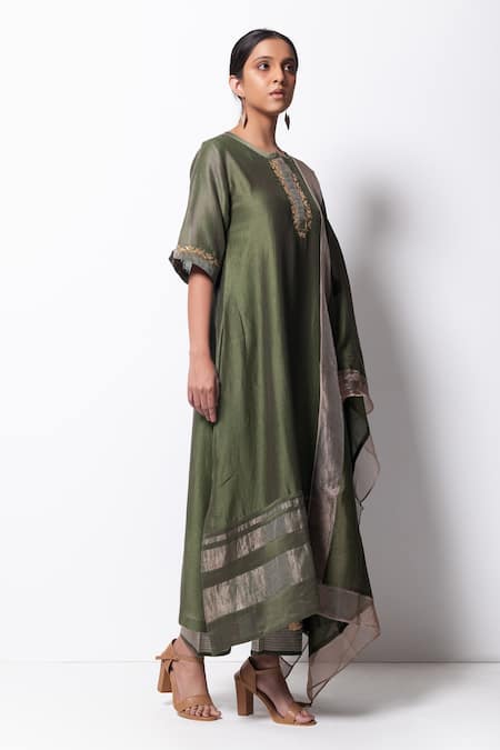 Bhavik Shah_Green Dupatta , Kurta Handwoven , Pant Cotton Set _Online_at_Aza_Fashions