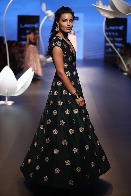 Payal Singhal_Green Silk Embroidery Floral Motif V Neck Esma Gown _Online_at_Aza_Fashions