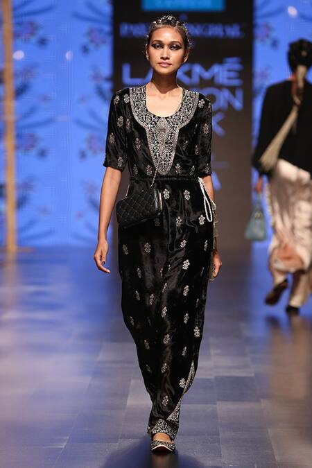 Payal Singhal_Black Velvet Embroidery Round Uzbek Low Crotch Jumpsuit _Online_at_Aza_Fashions