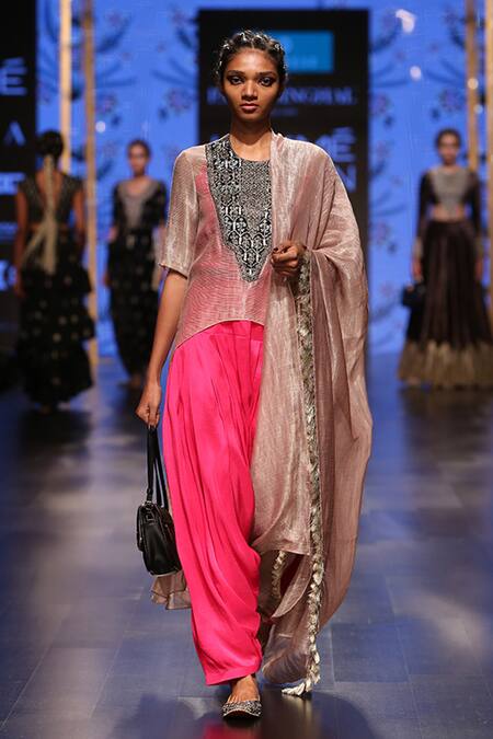 Payal Singhal Grey Chanderi Embroidery Round Muniza High Low Kurta Salwar Set Online at Aza Fashions Payal Singhal_Grey Chanderi Embroidery Round Muniza High Low Kurta Salwar Set _Online_at_Aza_Fashions