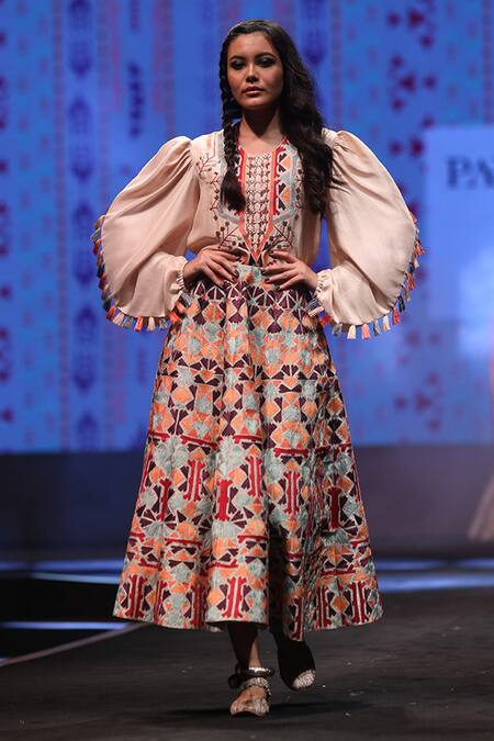 Payal Singhal_Beige Silk, Silkmul Geometric Motif Round Gulzara Top And Cropped Lehenga Set_Online_at_Aza_Fashions