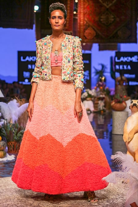 Payal Singhal Noa Jacket With Ombre Lehenga Set 