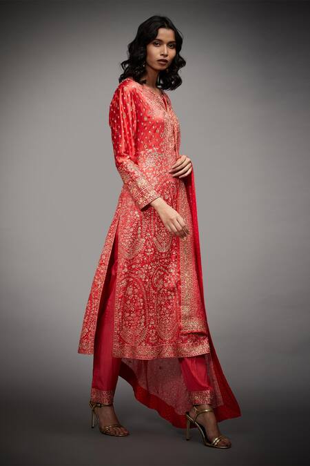 RI.Ritu Kumar_Red Embroidered Aari Work Notched Kurta Pant Set _Online_at_Aza_Fashions