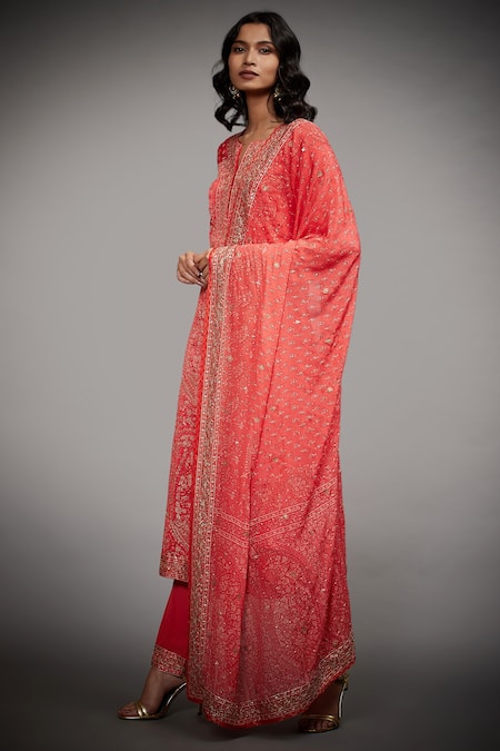 Buy_RI.Ritu Kumar_Red Embroidered Aari Work Notched Kurta Pant Set _Online_at_Aza_Fashions
