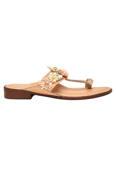 5elements_Peach 3d Floral Embellished Kolhapuri Flats _Online_at_Aza_Fashions